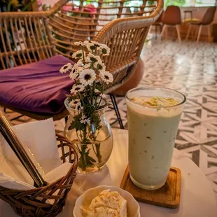 Avocado smoothie with ice cream a la mode ^⁠_⁠^