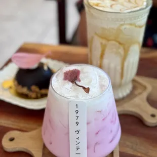 Sakura latte