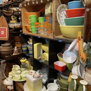 Vintage Pyrex Sets