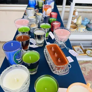 Hand poured soy blend candles in unique containers. From vintage cut crystal to bourbon glasses and everything in between!