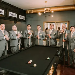 the vintage rose groom pub