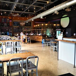 Spacious 2000 sq. ft. taproom located mere minutes from Colonial Williamsburg.