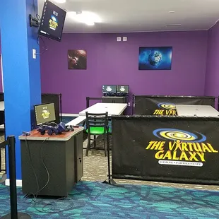 Offering an open concept that no other Indianapolis VR arcades offer.  Now you can watch the fun from every seat in the house!