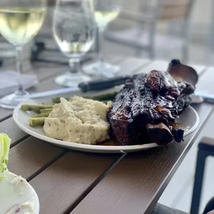 Short ribs - fall off the bone