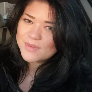 Elise B.