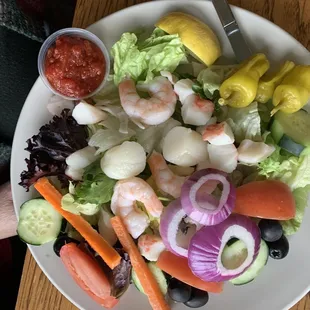 Seafood Voyageur Salad