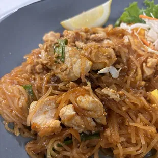 Pad thai