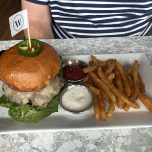 Li'l Big Wig Burger