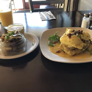 Eggs Benedict