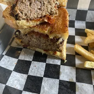 Moms " Meatloaf Sandwich
