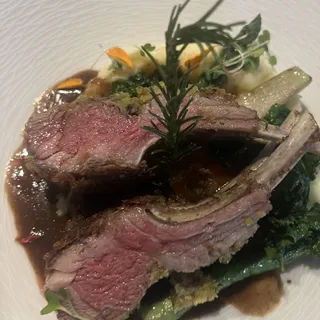 Grilled Rack of Lamb