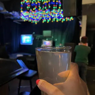 Kitty paw and karaoke