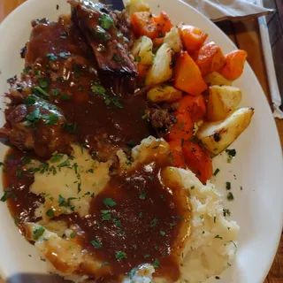 Short Rib Dinner