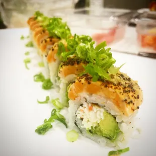 Seared Alaskan roll.