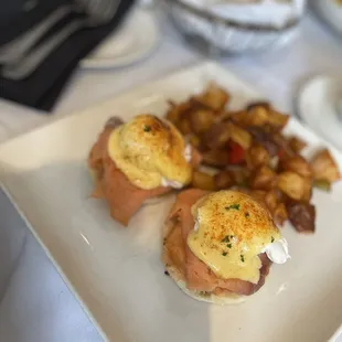 Smoked Salmon Benedict