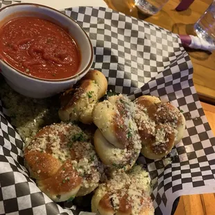 Garlic Knots