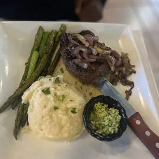 Seasoned Sirloin Steak