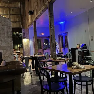 Indoor dining and the live music area