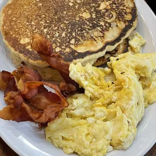 Pancakes! They're huge!!