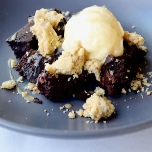 "Black &amp; Tan" with Tcho Chocolate Brownie, Guinness Butterscotch, Vanilla Ice Cream, Pecan Brown Butter Streusel