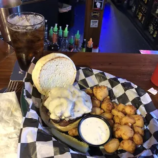 Cheese curds and the scolded lover burger. Plus a VIP Jack and Coke!!