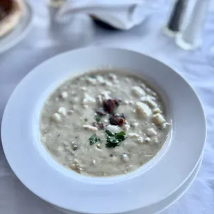 Waterfront Clam Chowder