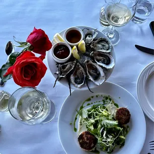 Selection of Oysters and crab cake