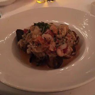 Handmade Seafood Linguini