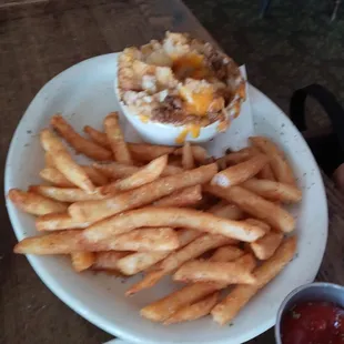 Kids shepherd&apos;s pie