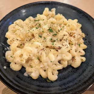 Truffle Mac &amp; Cheese. IG:@HungryChaus