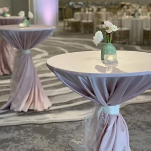 Matte satin blush cocktail linens with ivory curly ties. My fave.
