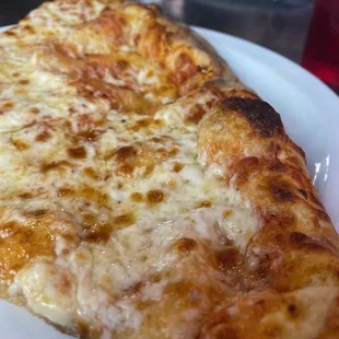 Hand tossed Cheese Pizza