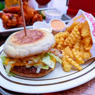 Scrappy Burger - beef patty, American cheese, English muffin, Giardiniera mayo, lettuce, pickled red onion