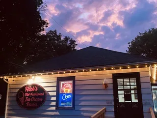 Hick's Old-Fashioned Ice Cream Parlor