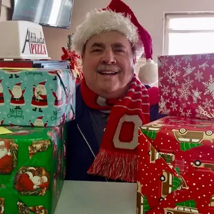 FREE CHRISTMAS WRAPPING