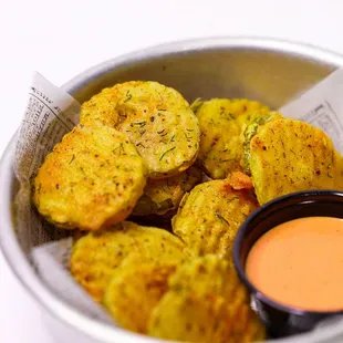Fried Pickles w/ Zinger Sauce