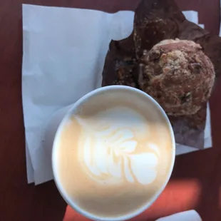 Americano w/ Banana Nut muffin