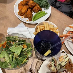 fried chicken, fried chicken wings, bbq chicken, poultry, chicken wings and fried chicken, bbq wings, food, chicken wings, chicken