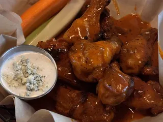 Esters Gold’s Marketplace