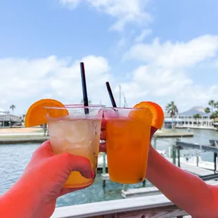 Mai Tai &amp; Patio Pounder