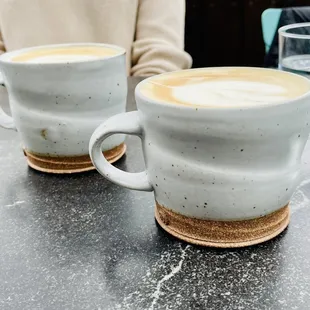 Latte + pretties mugs