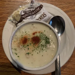 Homemade New England Clam Chowder
