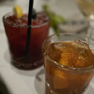 oysters and mussels, drink