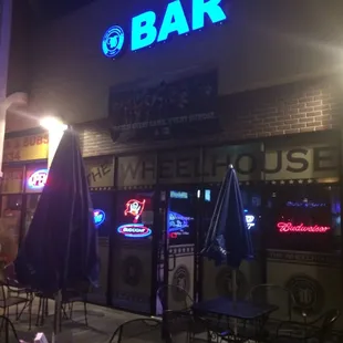 Outside of bar. Plenty of outdoor seating.