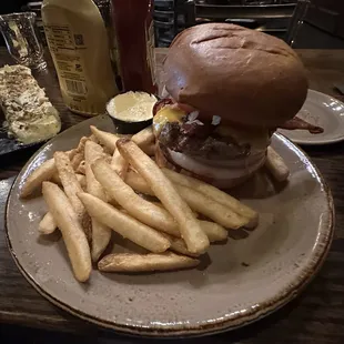 food, burgers, burger