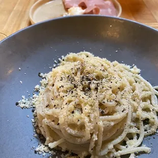 Cacio E Pepe