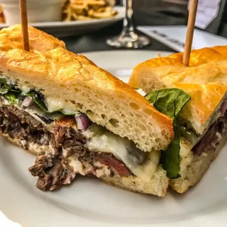 Tender Filet Steak Sandwich*