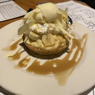 White Chocolate Banana Cream Pie