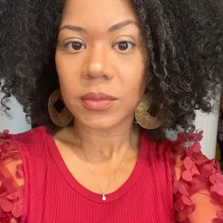 Judi B.