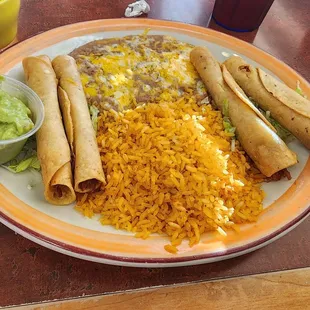 Traditional chicken taquitos